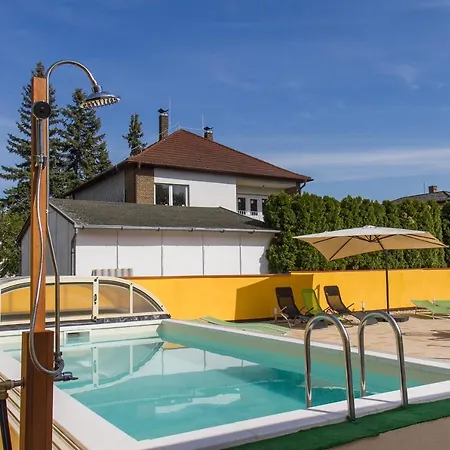 Familia 152ab アパート